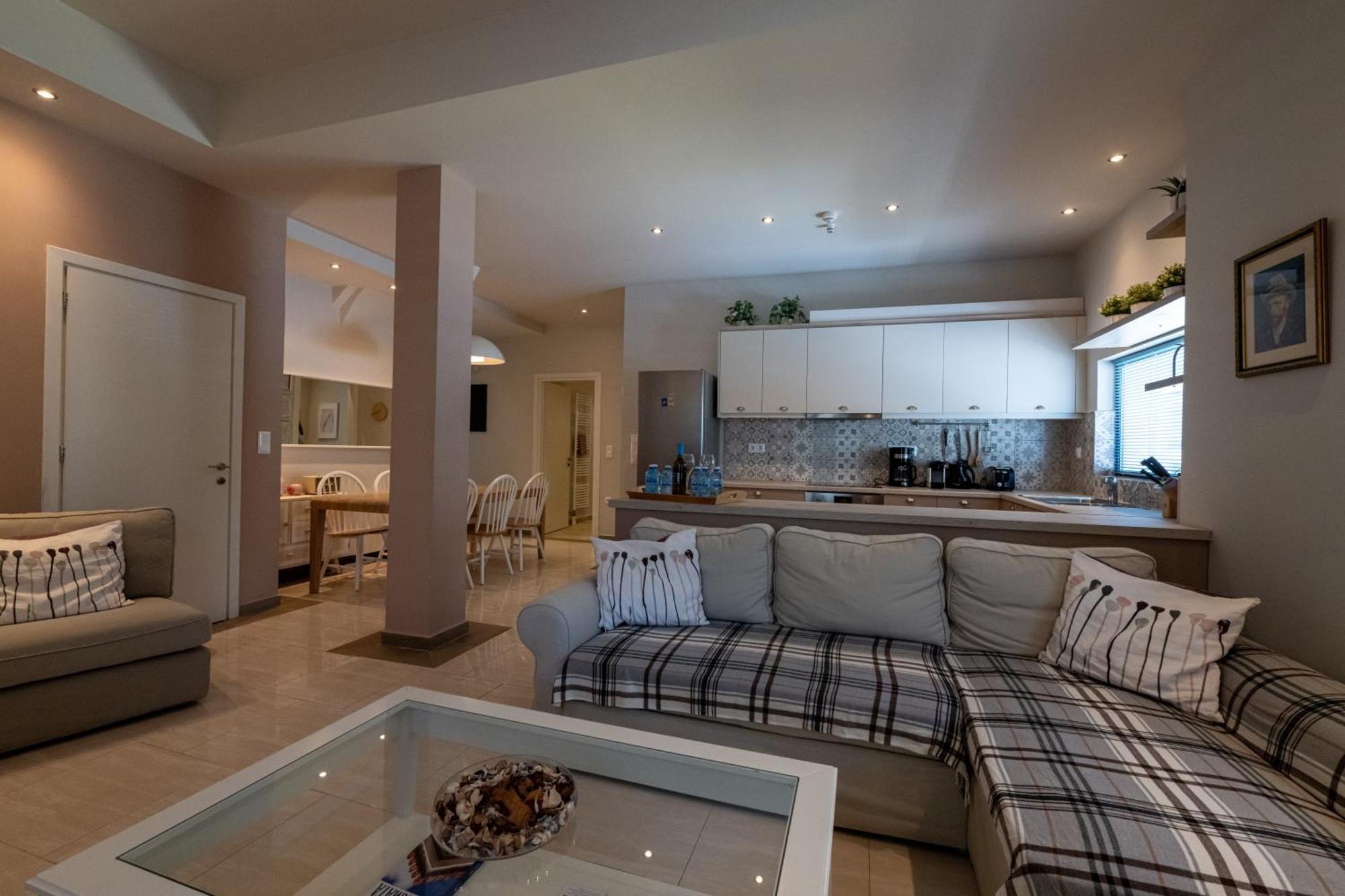 The Mansion - Kalamata Mediterranean Villas Eksteriør billede