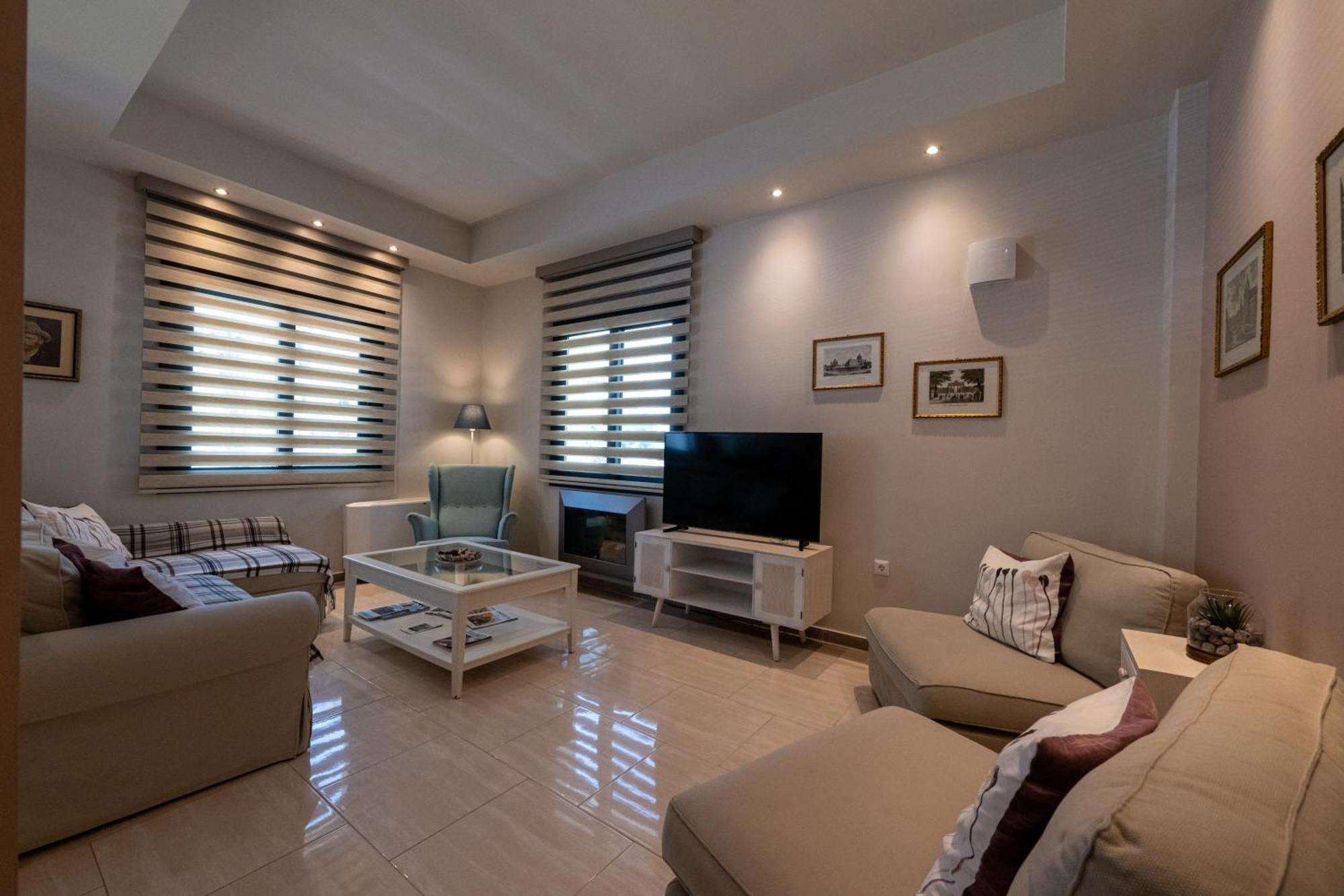 The Mansion - Kalamata Mediterranean Villas Eksteriør billede